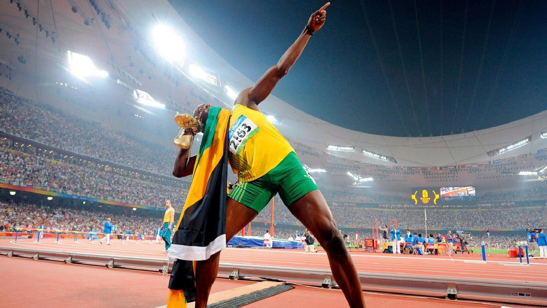 欧文手感滚烫，带领洛杉矶快船绝杀曼联，赛后一句话霸气侧漏